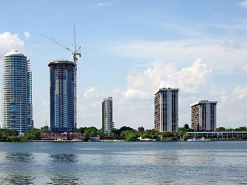 Blick vom Wasser auf Miami