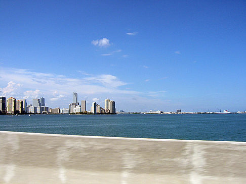 Foto Blick von den Straßen auf Miami