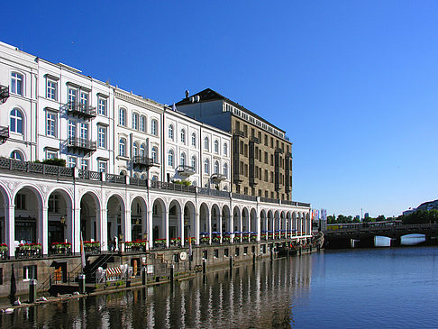 Alster Arkaden am Alsterfleet Fotos